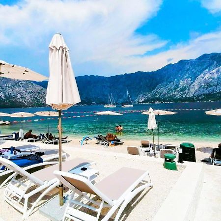 Bay Of Kotor View Apartment With Pool Prčanj Εξωτερικό φωτογραφία