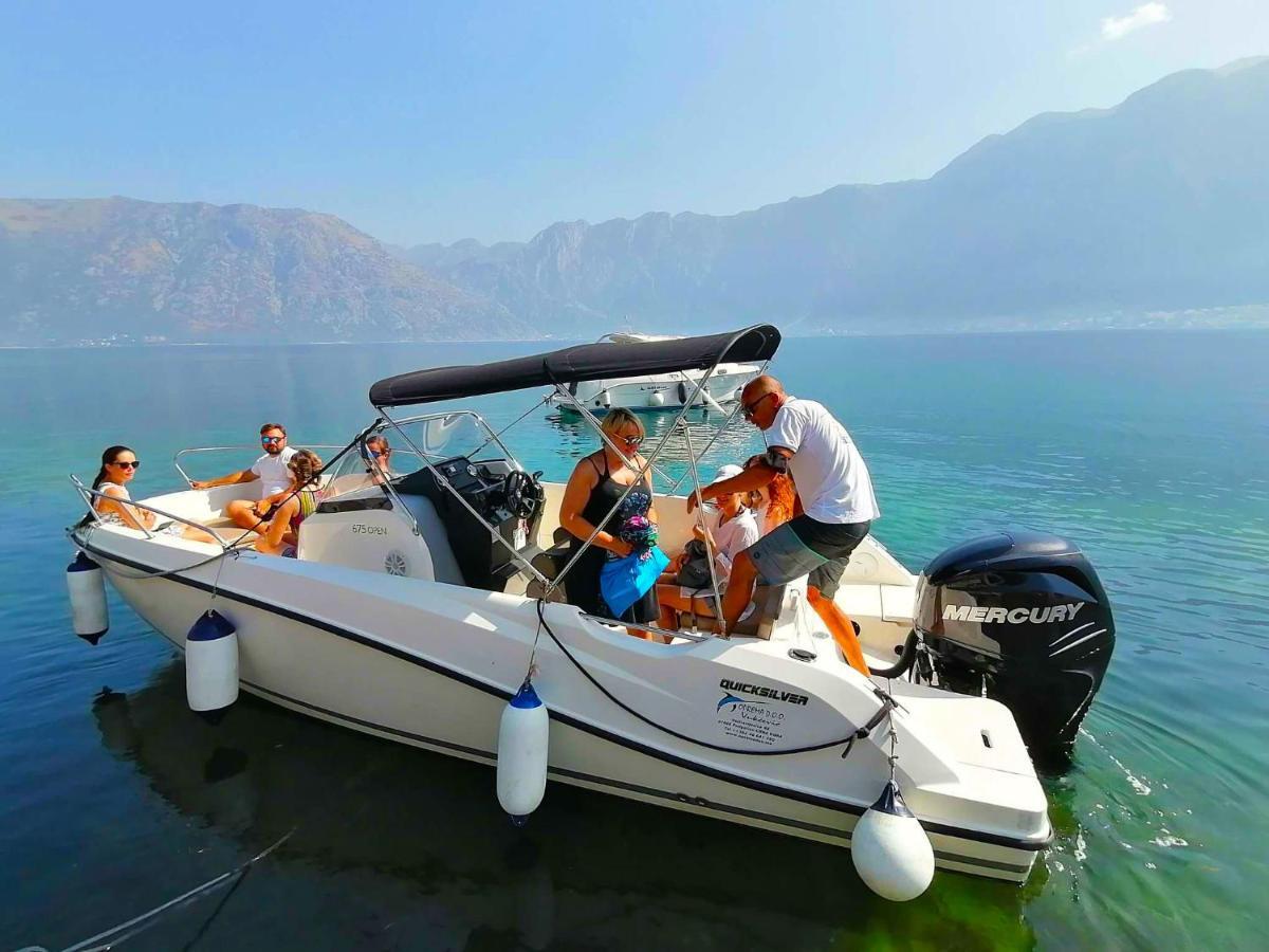 Bay Of Kotor View Apartment With Pool Prčanj Εξωτερικό φωτογραφία